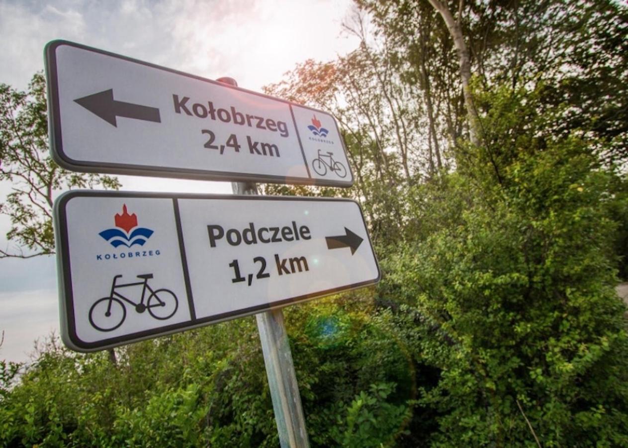Apartament Morski Keja II Kolobrzeg Podczele Eksteriør billede